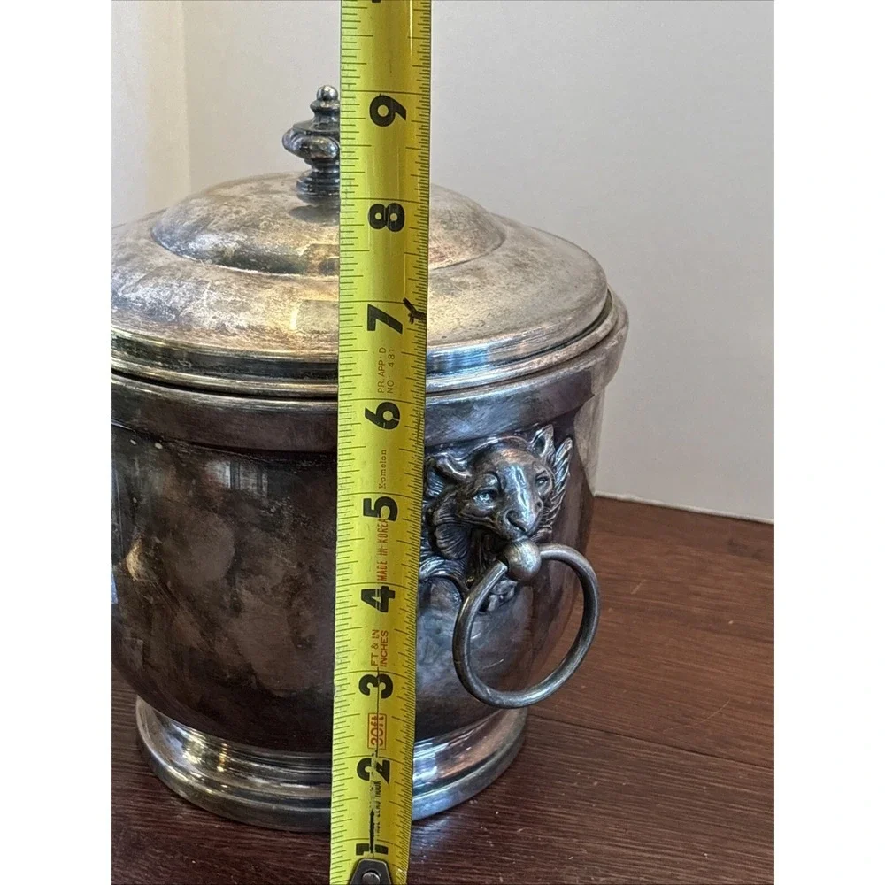 VTG Crosby E.P.C #2‎ Vacuum Sealed Ice Bucket With Lid, Lion Head Ring Handles